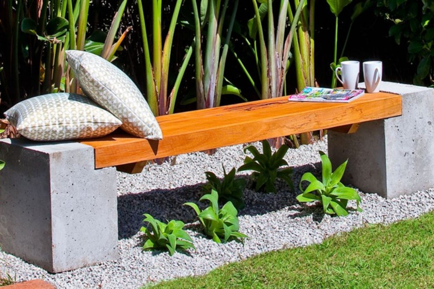 How to build a concrete bench