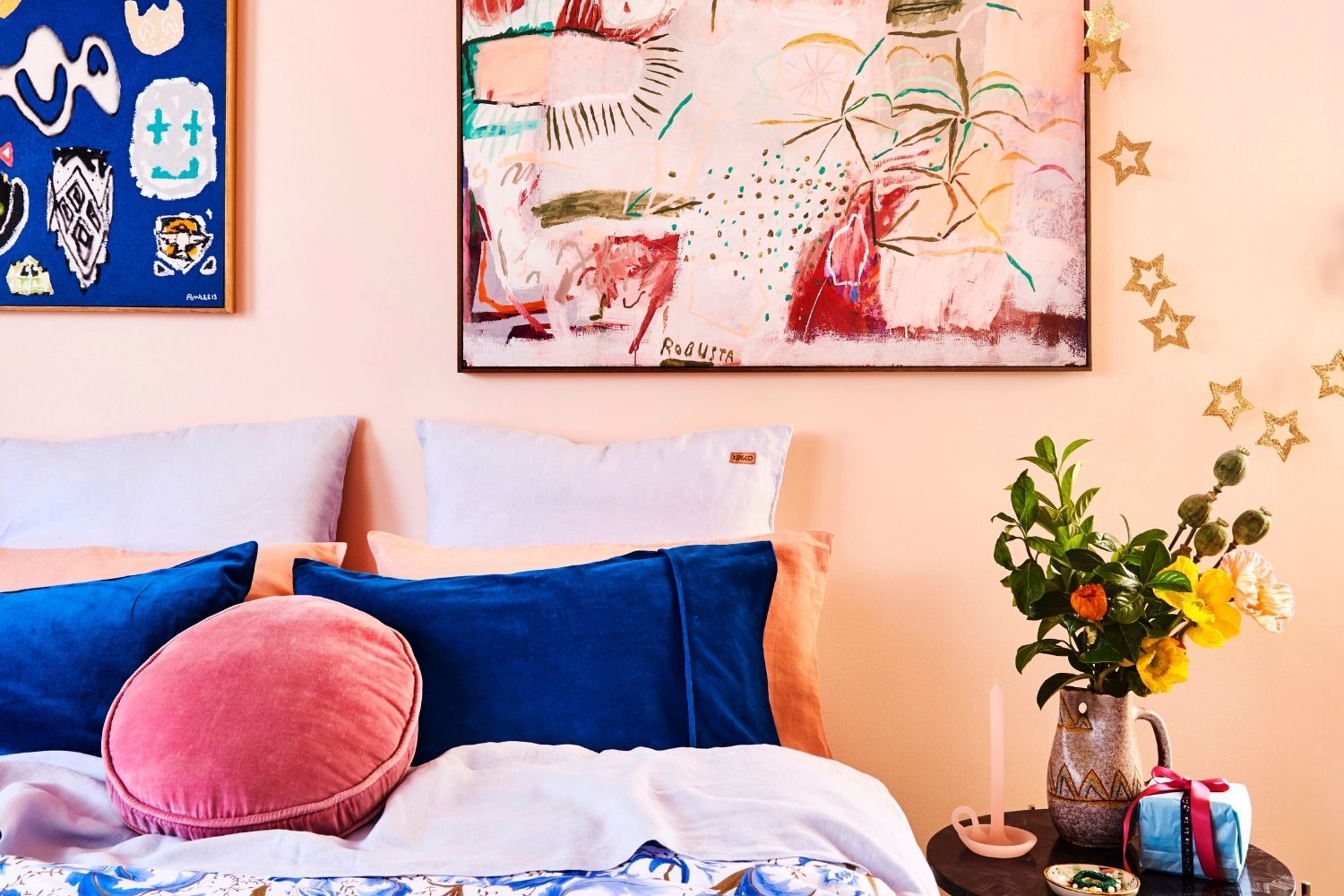 how-to-choose-wall-art-for-bedroom-wish-n-wed