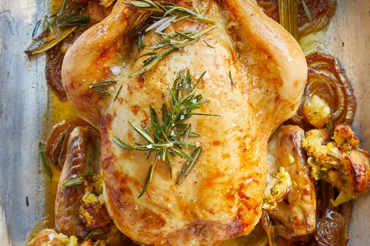 Roast Tuscan Chicken With Corn And Sage Stuffing Recipe Recipe Better Homes And Gardens 1382