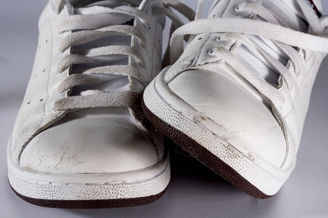 How to remove creases from leather shoes | Better Homes and Gardens
