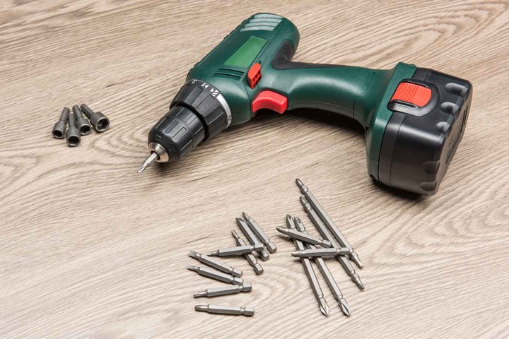 can you put drill bits in a screwdriver? 2