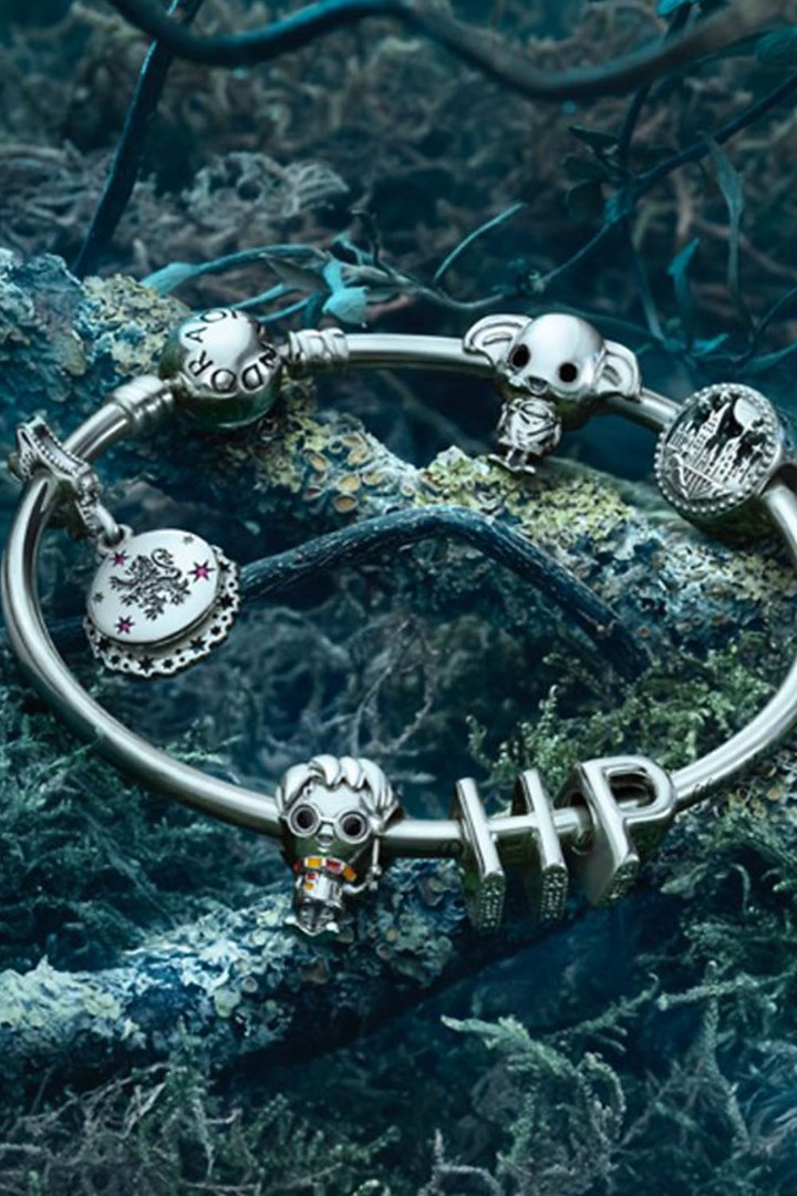 See the whole Pandora x Harry Potter collection here