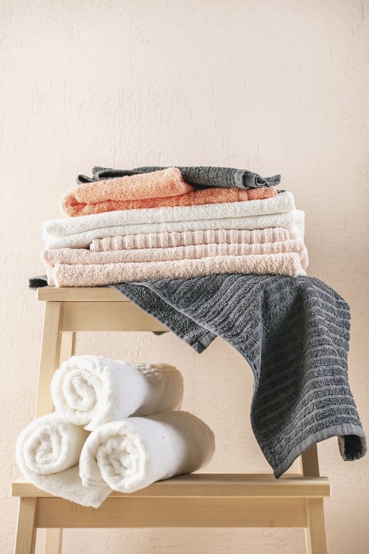 How To Get Soft Fluffy Towels, Towel Laundry Tips