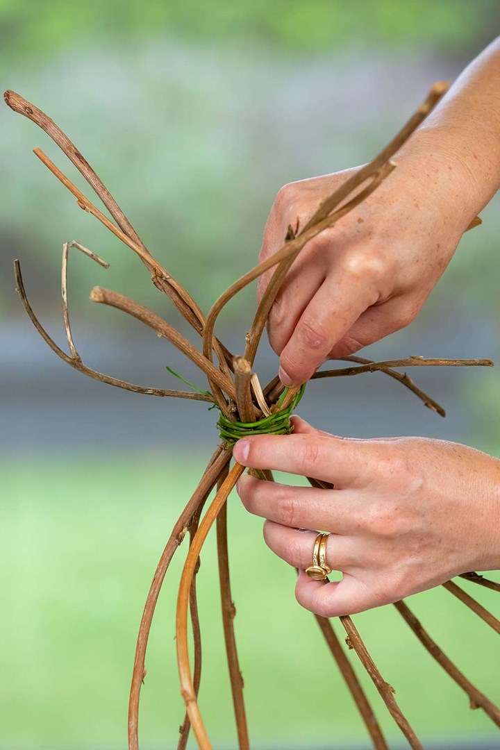 How to weave hanging basket