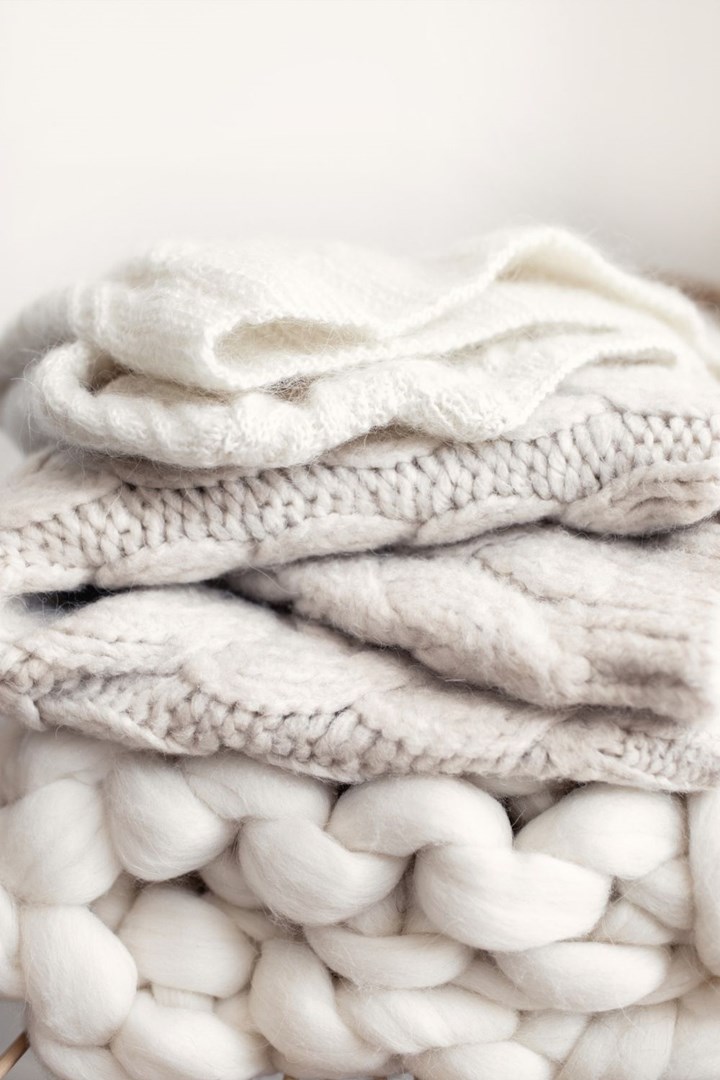 The 5 Minute Secret to Remove Pilling from Your Clothes