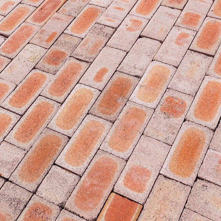 Brick Paving Pattern Ideas For Driveways, Pathways And Courtyards | Better  Homes And Gardens