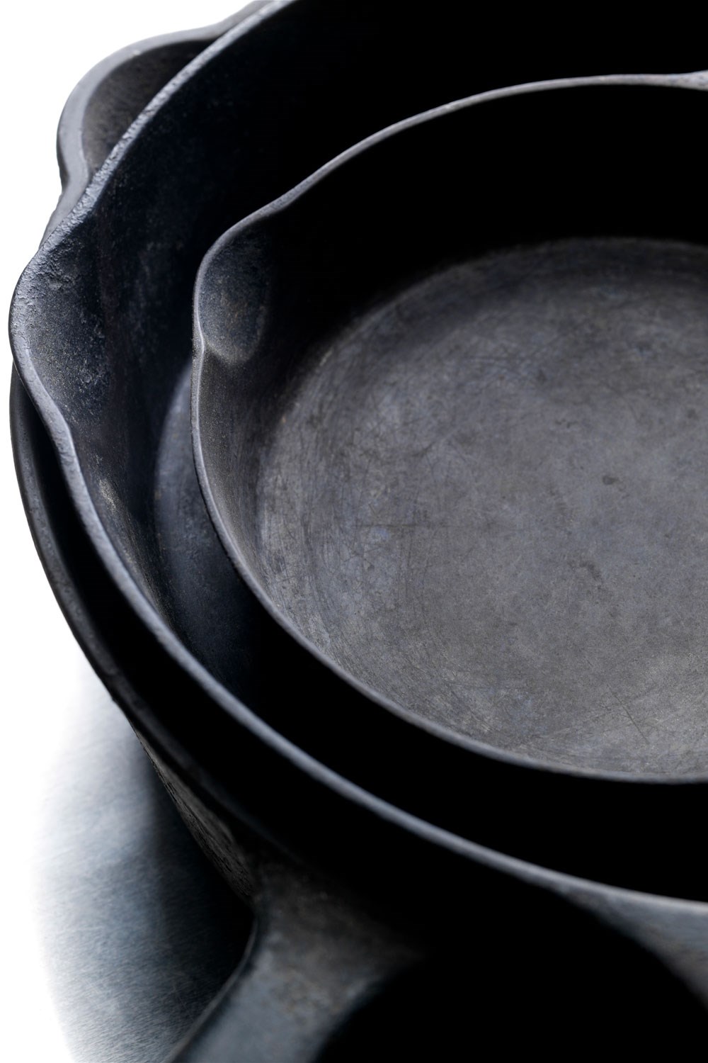 How To Clean Cast Iron Pan ?width=720¢er=0.0,0.0