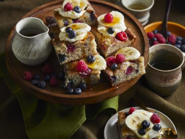 Banana and mixed berry pancake tray bake