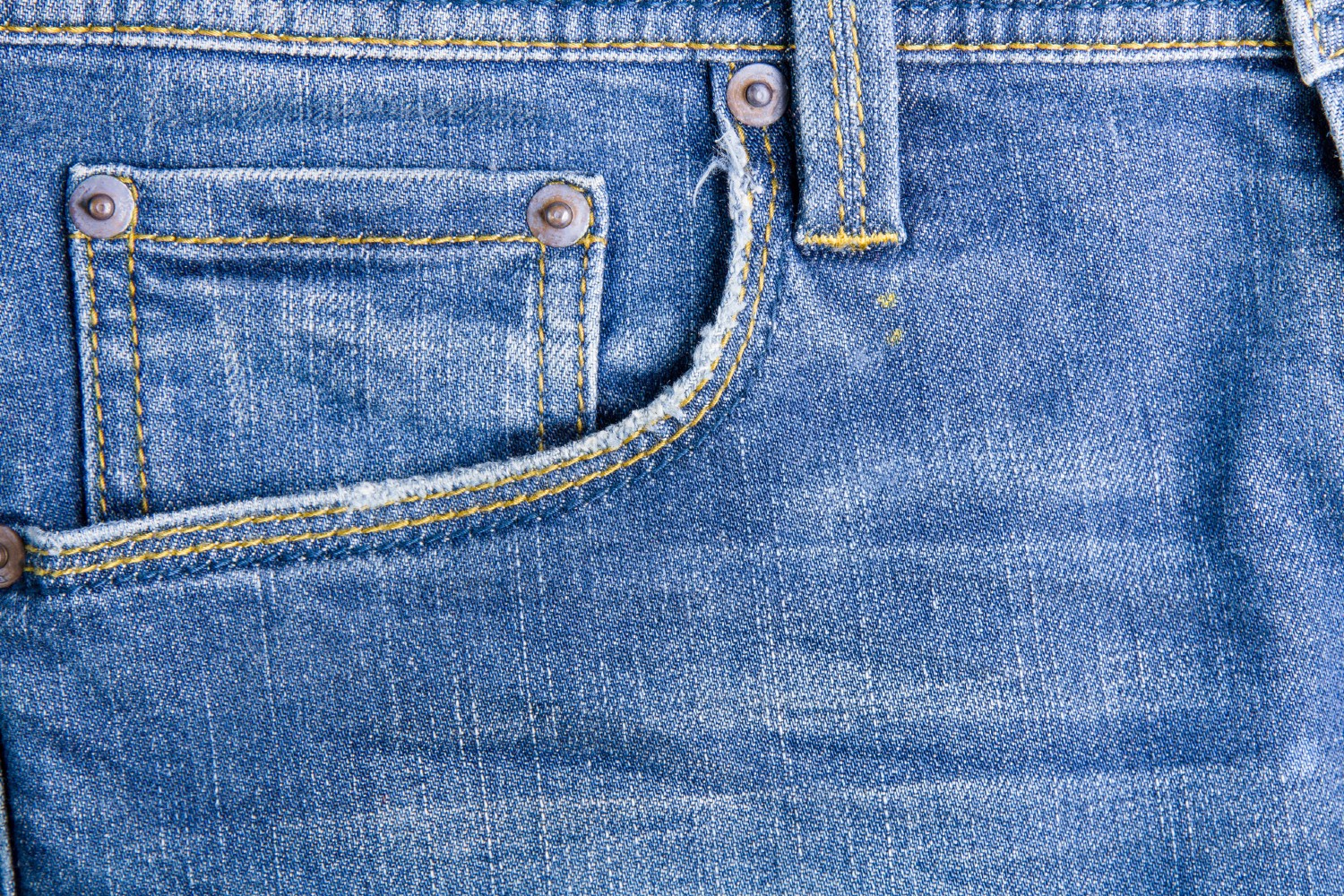 Here's why your pants have a tiny pocket that's too small to use ...