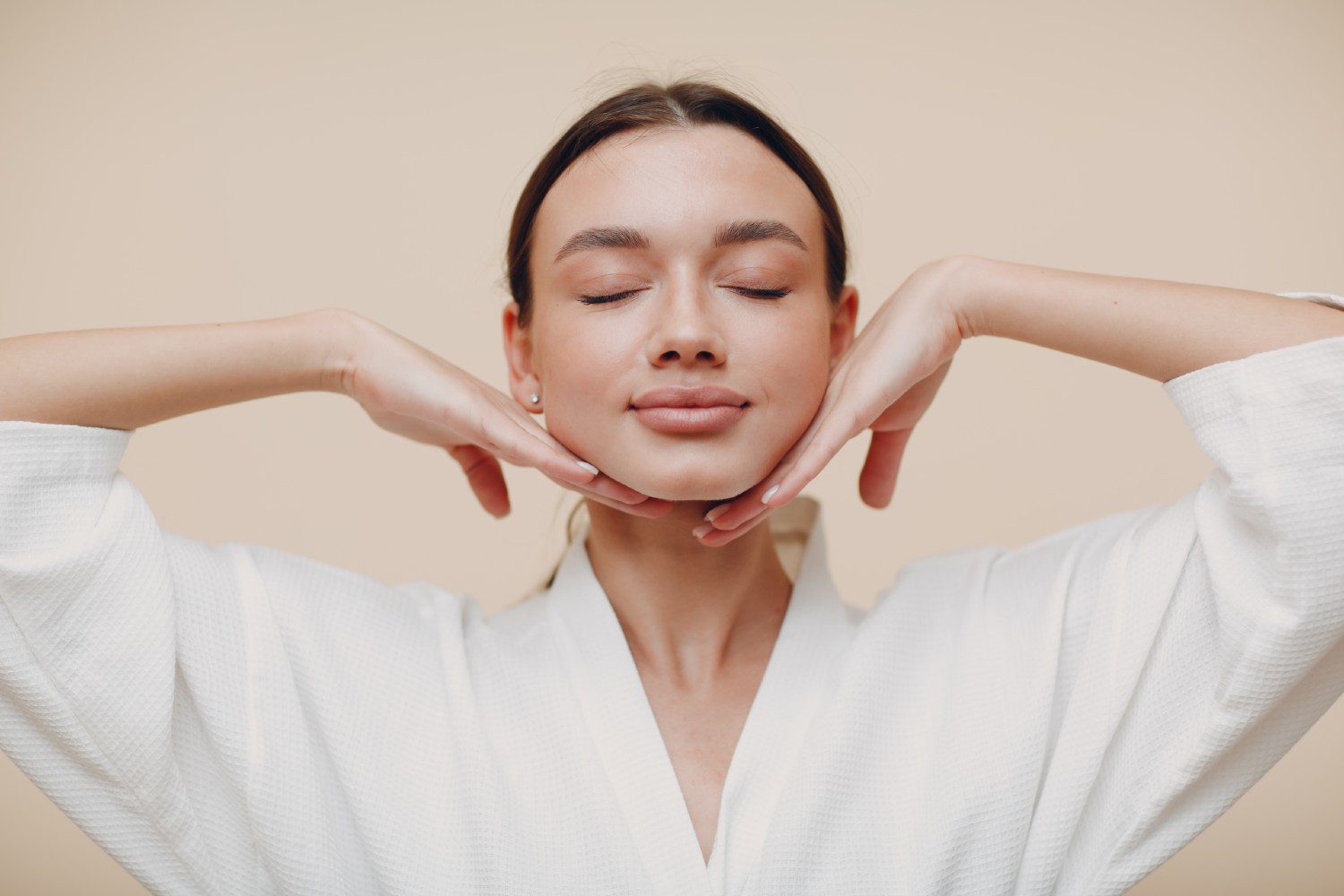 The Korean face massage that will make you look less tired | Better Homes &  Gardens